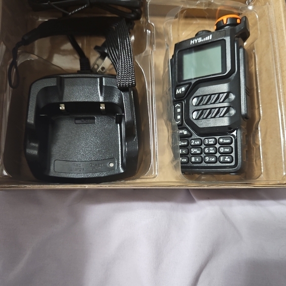 Two-Way Radio - Picture 2 of 7